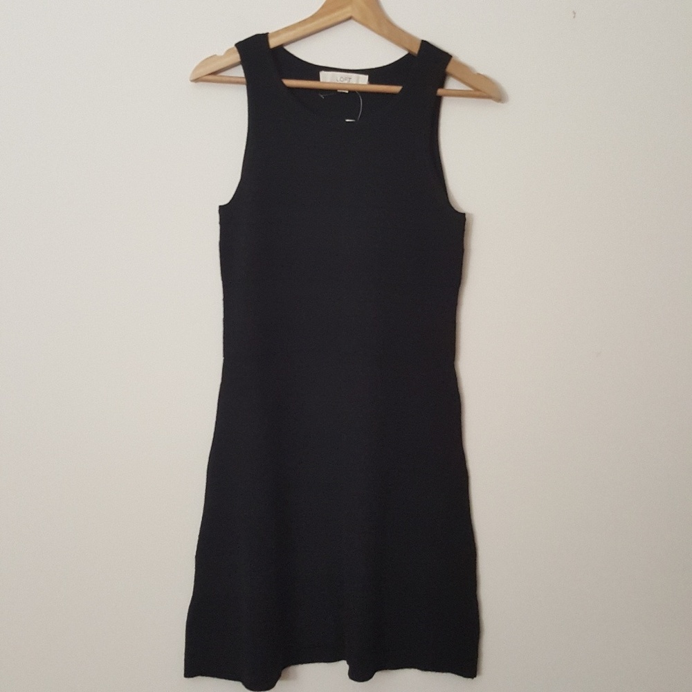 Ann Taylor Loft sleeveless black sweater dress wool blend size 2 NWT